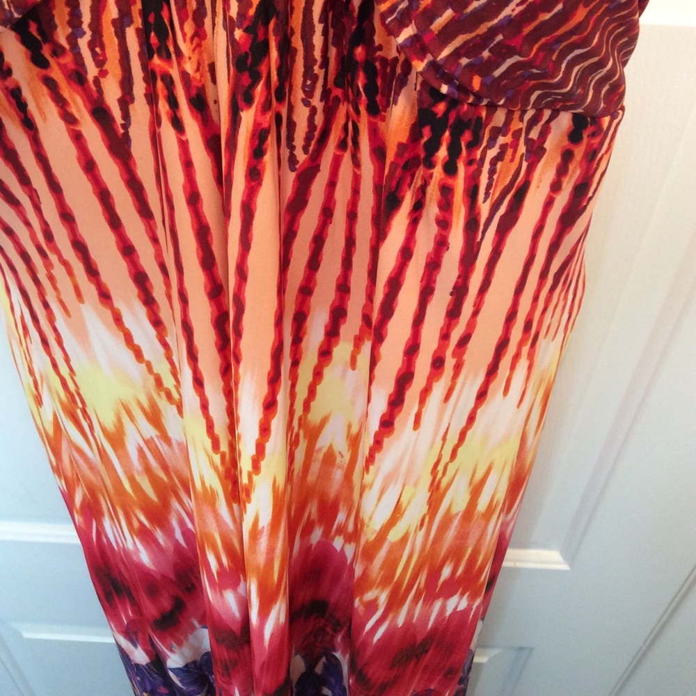 🌺Colorful Halter tie neck wood bead detail🌺XL🌺 - Picture 5 of 8